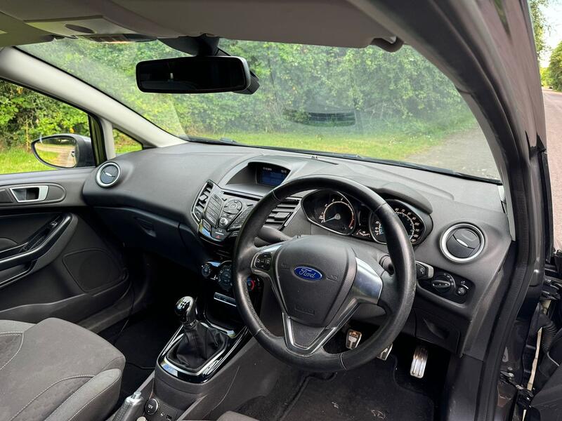 FORD FIESTA