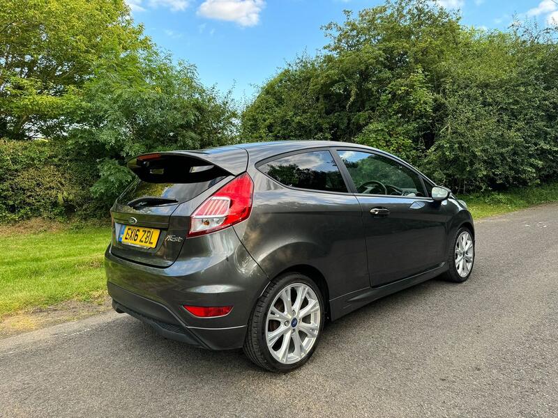 FORD FIESTA