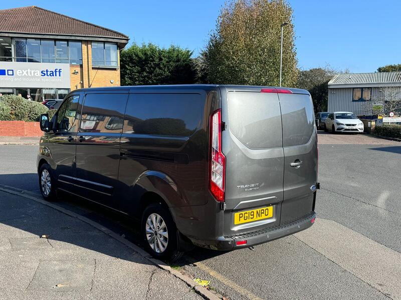 FORD TRANSIT CUSTOM