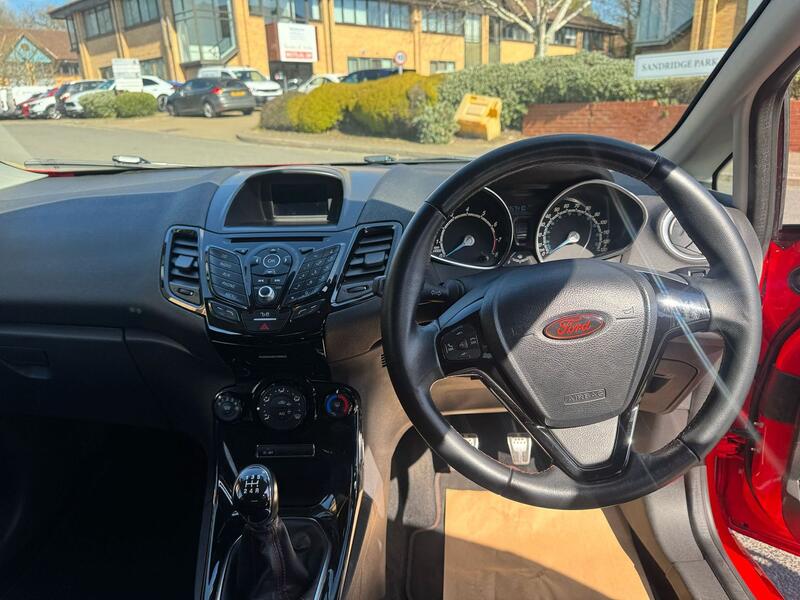 FORD FIESTA