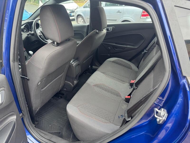 FORD FIESTA