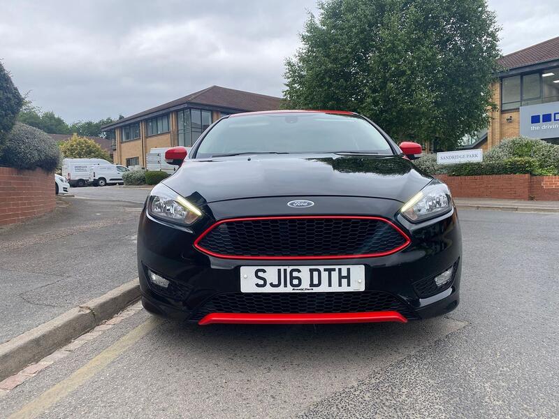 FORD FOCUS