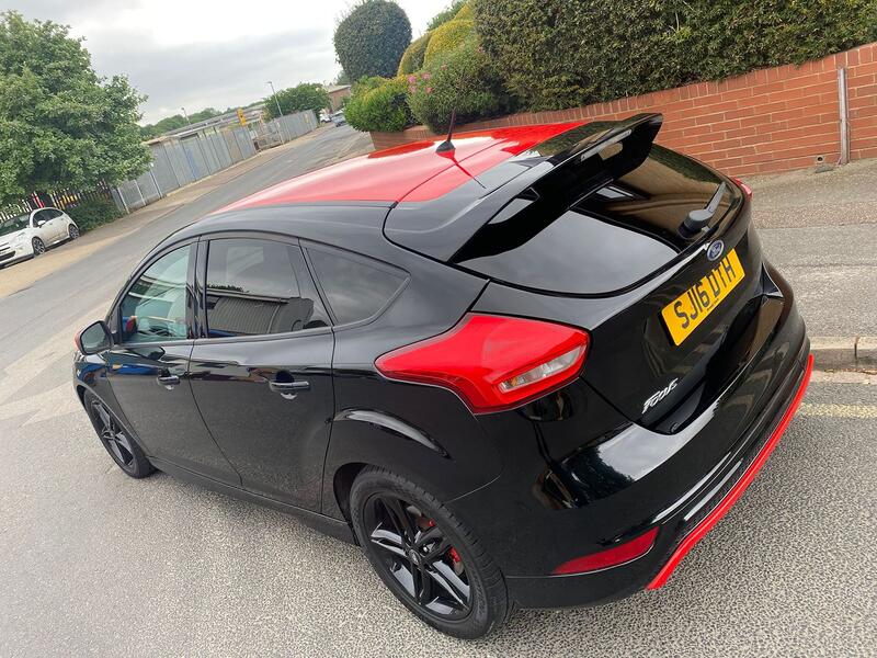 FORD FOCUS