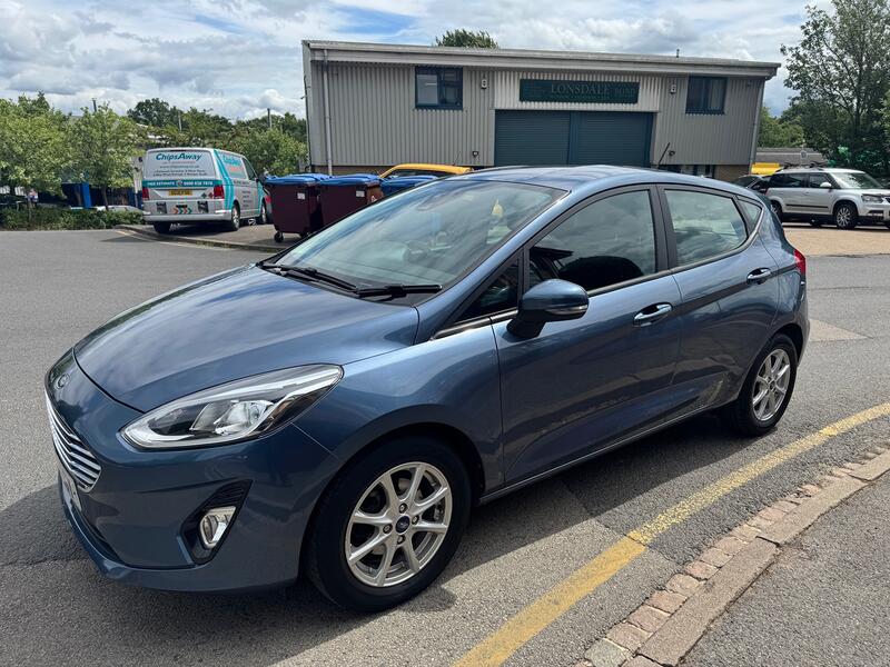 View FORD FIESTA 1.0 T EcoBoost Zetec
