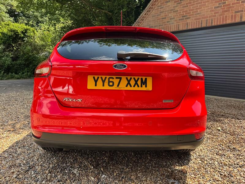 FORD FOCUS