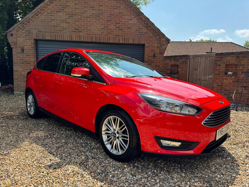 FORD FOCUS