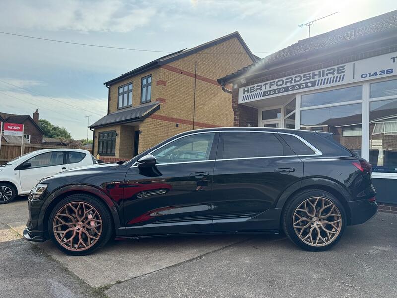 View AUDI E-TRON 50 Technik Special Edition 