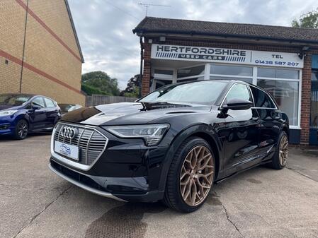 AUDI E-TRON 50 Technik Special Edition 